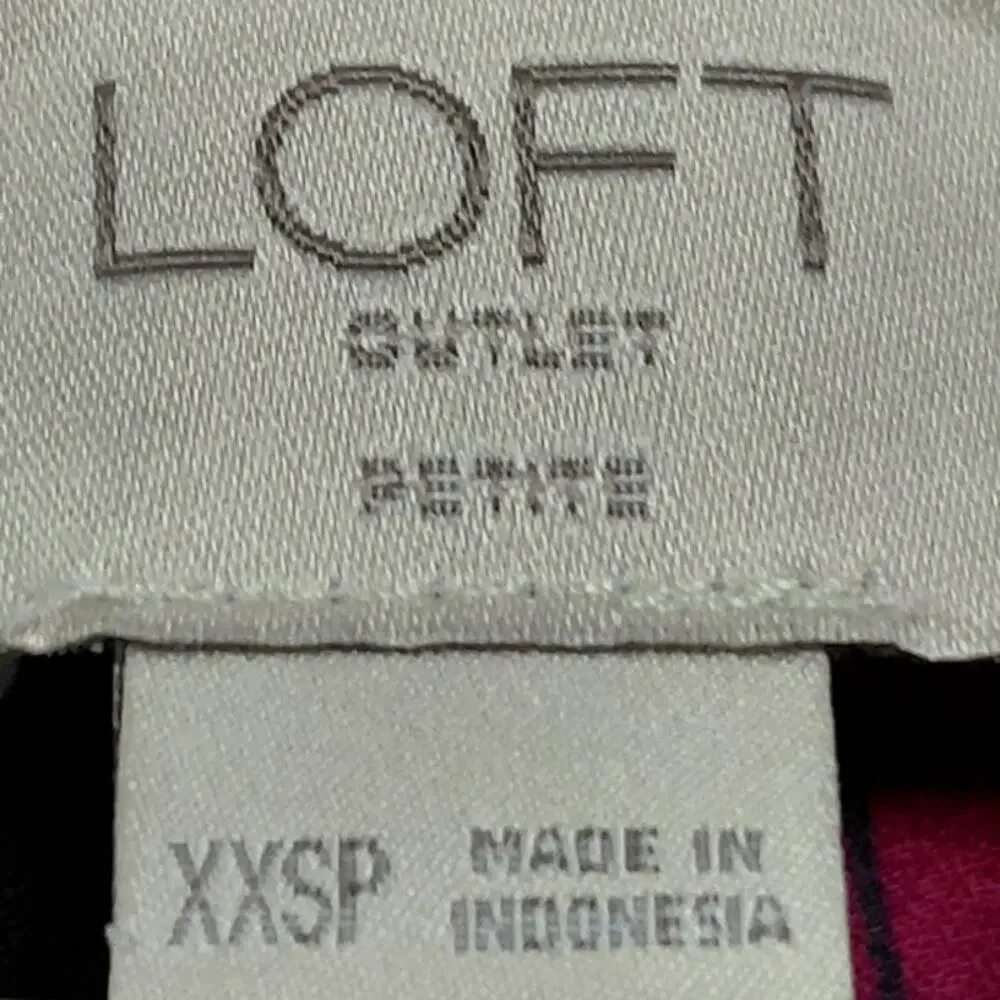 LOFT OUTLET PETITE Floral Tank Top Blue Pink Sleeveless Size XXSP - Picture 3 of 6